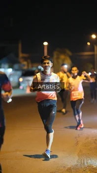 Runner Photo 4349277