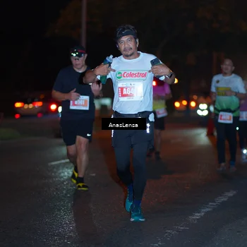 Runner Photo 4349300
