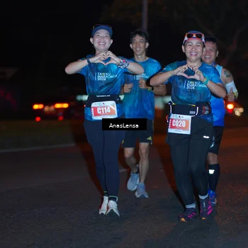 Runner Photo 4349378