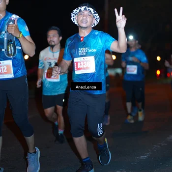 Runner Photo 4349435