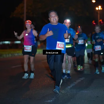 Runner Photo 4349445