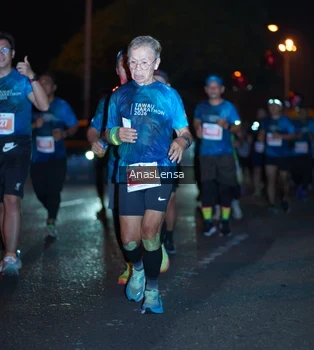 Runner Photo 4349466