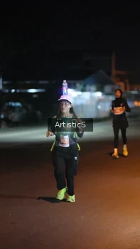 Runner Photo 4349469