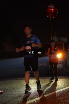 Runner Photo 4349477