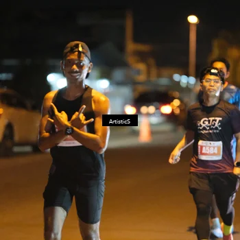 Runner Photo 4349496