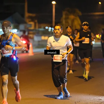 Runner Photo 4349526