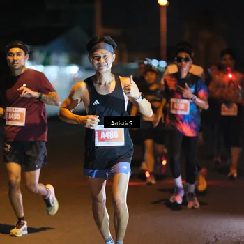 Runner Photo 4349532