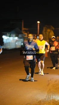 Runner Photo 4349566