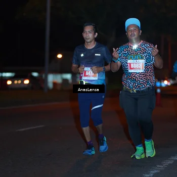 Runner Photo 4349635