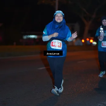 Runner Photo 4349645