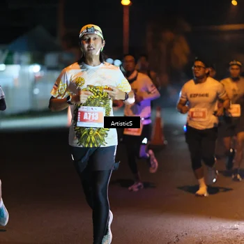 Runner Photo 4349647