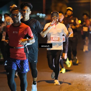 Runner Photo 4349651