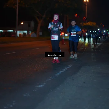 Runner Photo 4349676