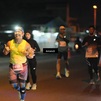Runner Photo 4349814