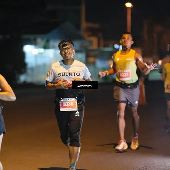 Runner Photo 4349830