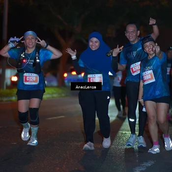Runner Photo 4349843