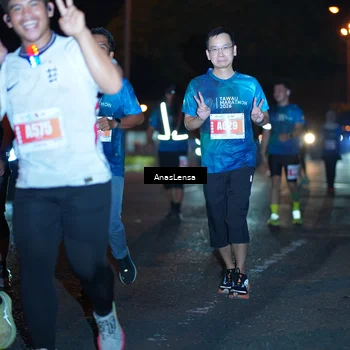 Runner Photo 4349844