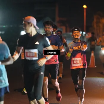 Runner Photo 4349856