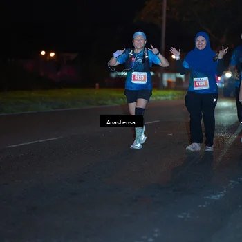 Runner Photo 4349883
