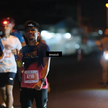Runner Photo 4349884