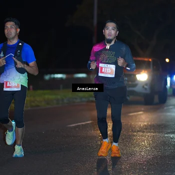 Runner Photo 4349885