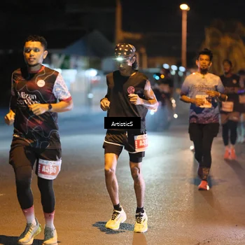 Runner Photo 4349900