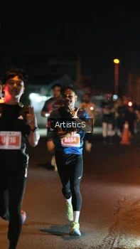 Runner Photo 4349996