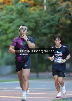 Runner Photo 43500