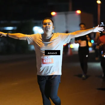 Runner Photo 4350123