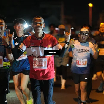 Runner Photo 4350139