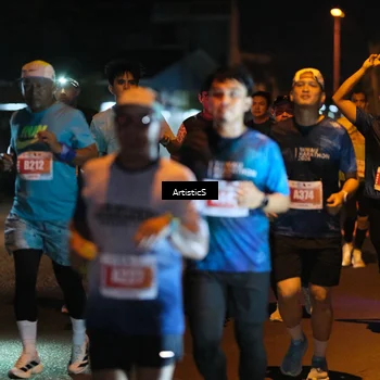 Runner Photo 4350140