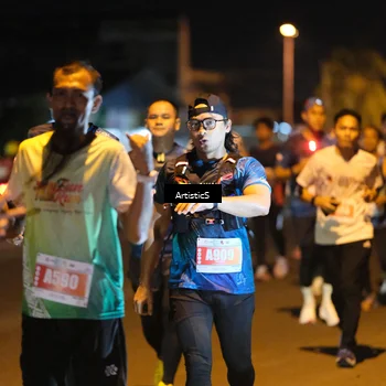 Runner Photo 4350149