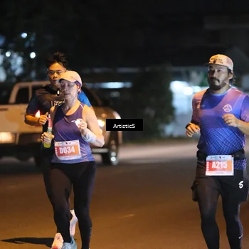 Runner Photo 4350163