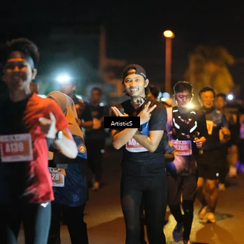Runner Photo 4350196