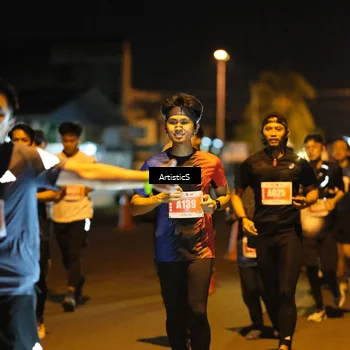 Runner Photo 4350197