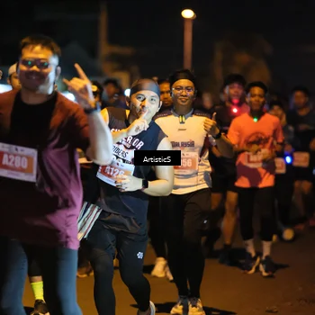 Runner Photo 4350241