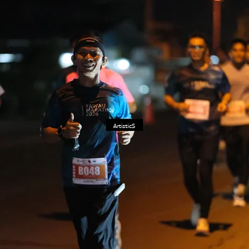 Runner Photo 4350291