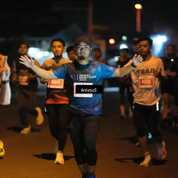 Runner Photo 4350295