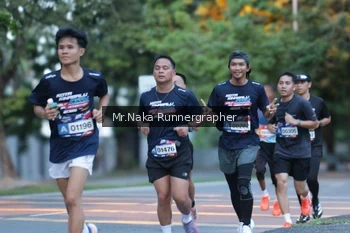 Runner Photo 43503