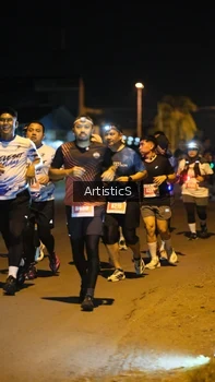 Runner Photo 4350330