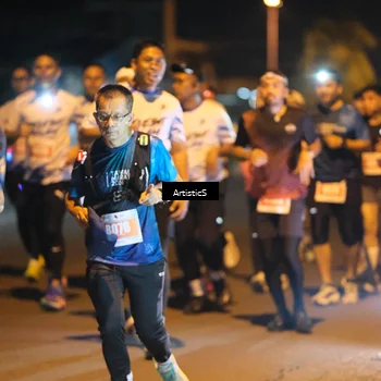 Runner Photo 4350354