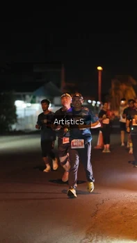 Runner Photo 4350365