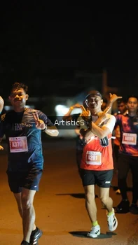 Runner Photo 4350369