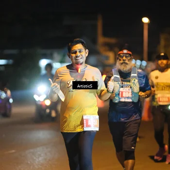 Runner Photo 4350399