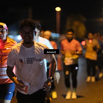 Runner Photo 4350400