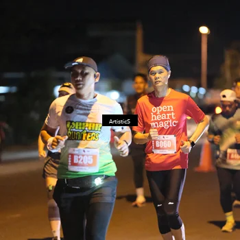Runner Photo 4350401