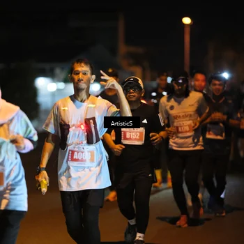 Runner Photo 4350403