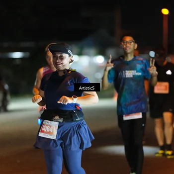 Runner Photo 4350448
