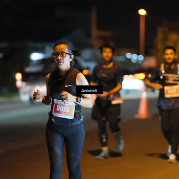 Runner Photo 4350449