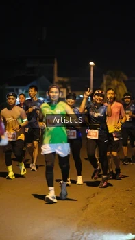 Runner Photo 4350536